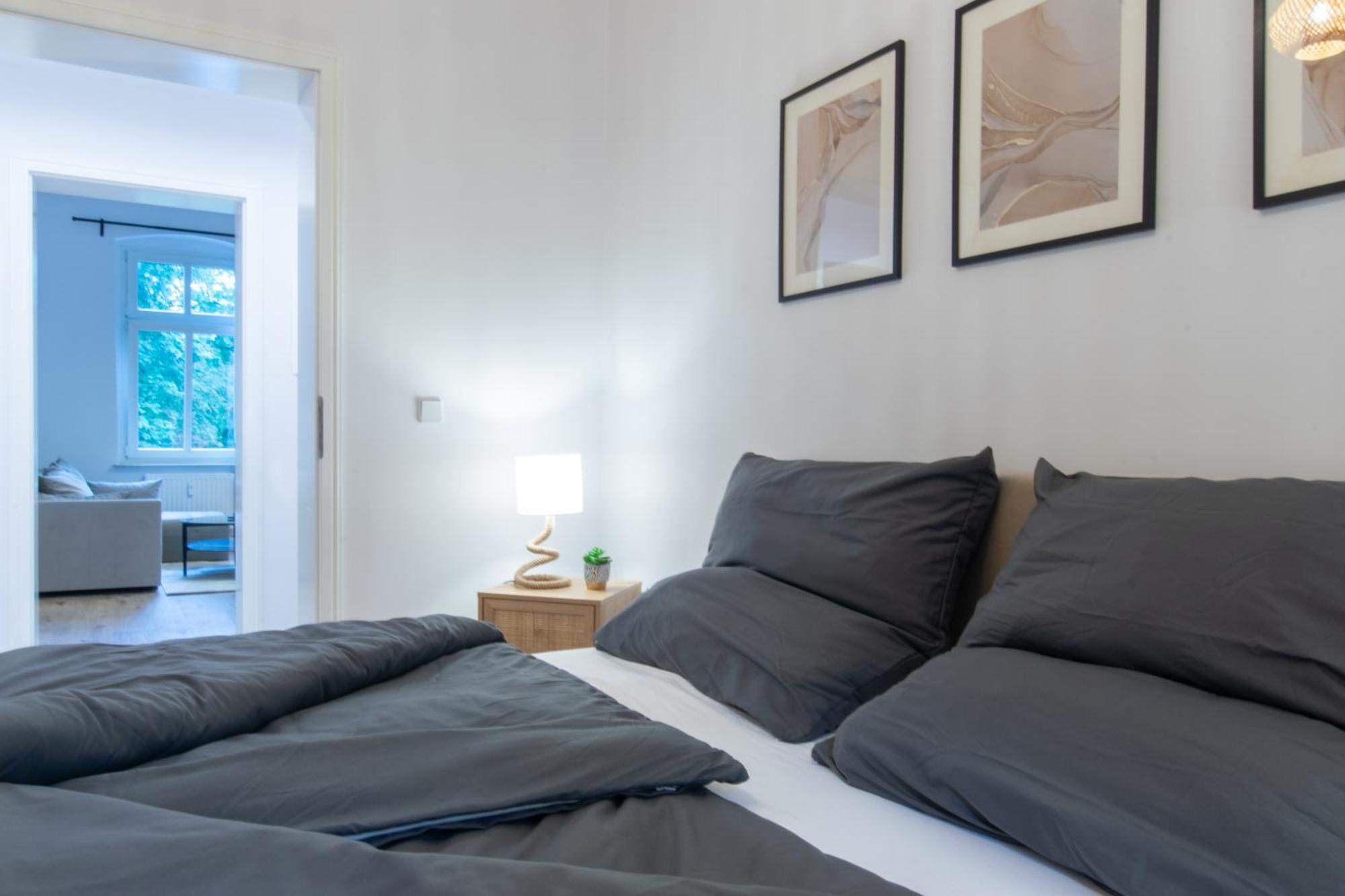 Dessaus Motto Appartements! Solo - Paerchen - Familien - Gruppen Номер фото