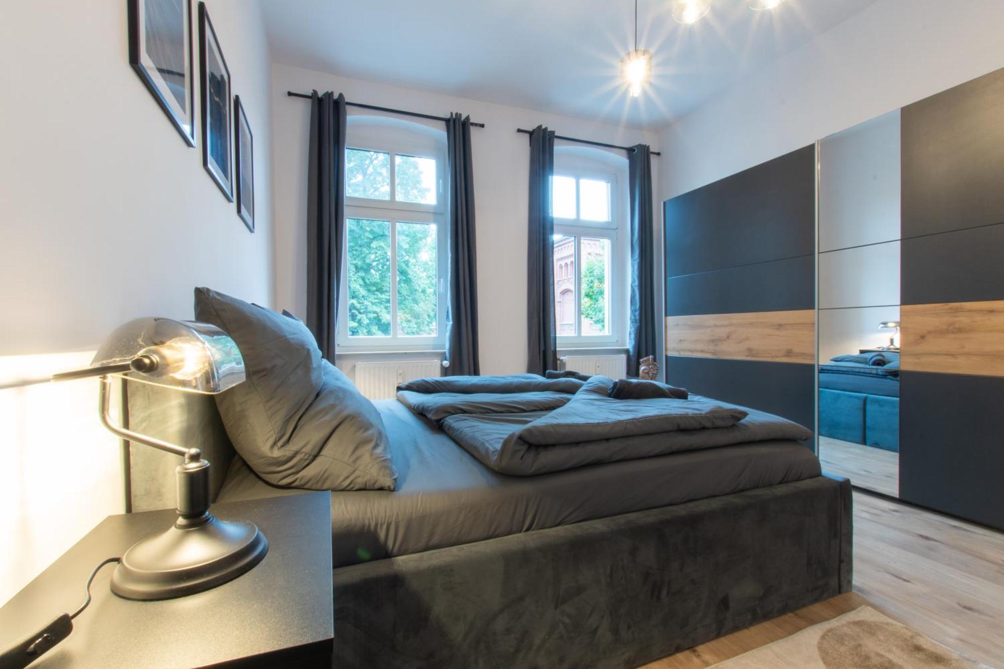 Dessaus Motto Appartements! Solo - Paerchen - Familien - Gruppen Номер фото